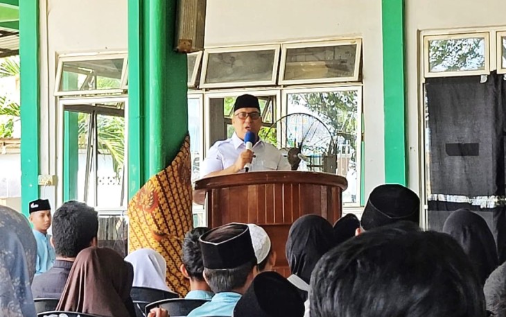 Wagub Kepri Nyanyang Haris Pratamura