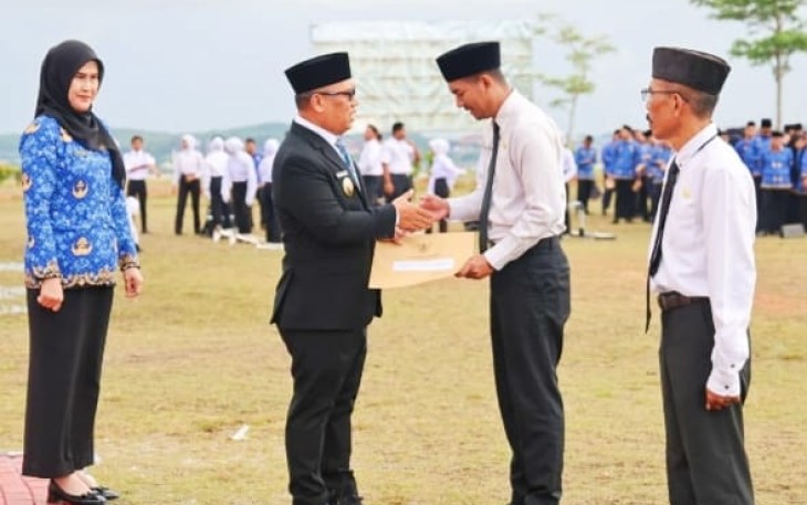 PPPK Paruh Waktu Pemprov Kepri saat Terima SK