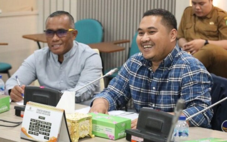Ketua Fraksi NasDem DPRD Kota Batam saat Terima Audiensi Askot PSSI dan Bahas Pengembangan Sepakbola