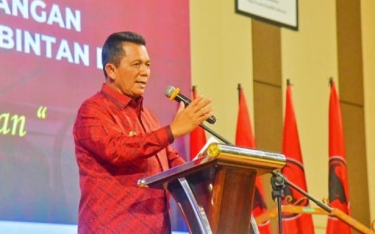 Gubernur Kepulauan Riau H. Ansar Ahmad