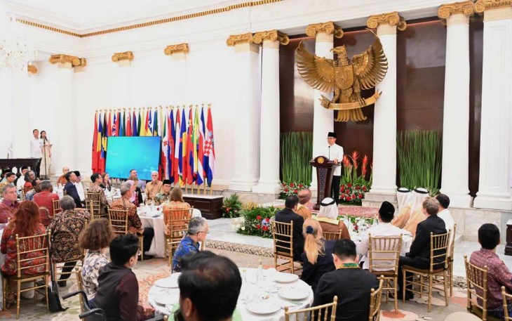 Menlu Sugiono memberikan sambutan dalam Pejambon Ifhtar di Jakarta, Kamis (13/3)