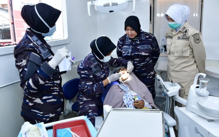 Korps Wanita TNI AL Gelar Bakti Sosial Kesehatan 