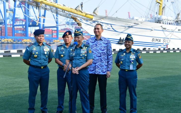 Asop Kasal Lepas Pelayaran Muhibah Diplomasi Duta Bangsa Lattek KJK Taruna AAL Angatan 72 dan Asean Plus Cadet Sail Menuju Padang 