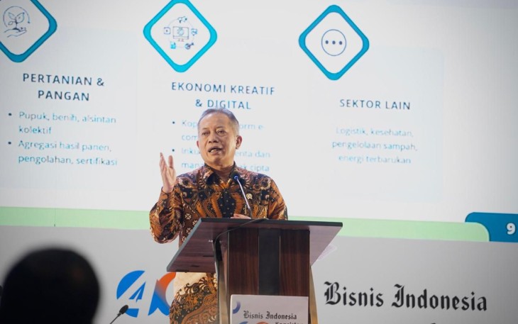  Menteri Koperasi (Menkop) Ferry Juliantono