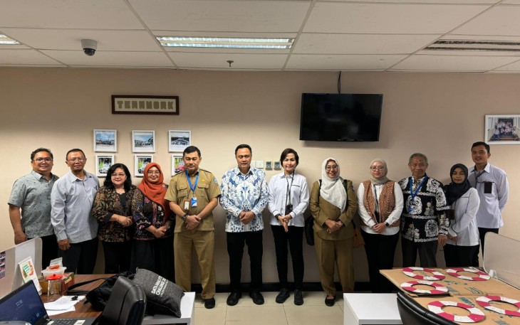 Foto bersama usai acara
