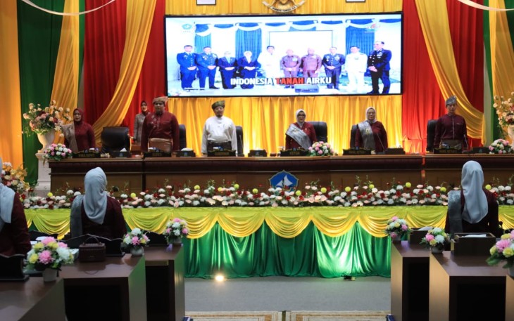 DPRD Kabupaten Bintan menggelar Rapat Paripurna dalam rangka memperingati Hari Jadi ke-77 Kabupaten Bintan, Senin (01/12)