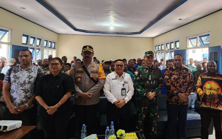 Dandim 1715/Yahukimo Hadiri Sosialisasi Pemilihan DPRK Kabupaten Yahukimo Bersama Forkopimda