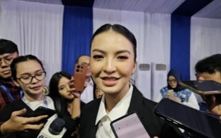 Raline Shah Resmi Jabat Stafsus Komdigi 