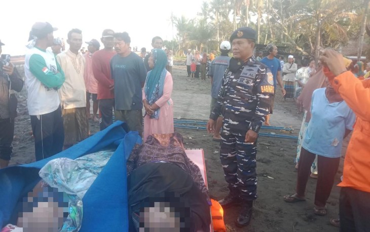 TNI AL Ikuti Rapat Rencana Operasi Sar KMP Tunu Pratama Jaya 