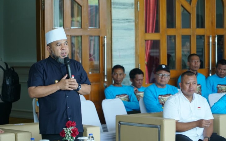 Gubernur Bengkulu Helmi Hasan