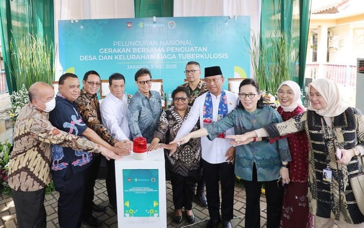 Menkes Budi Gunadi Sadikin meluncurkan Desa Siaga TBC di Jakarta, Jum'at (9/5)
