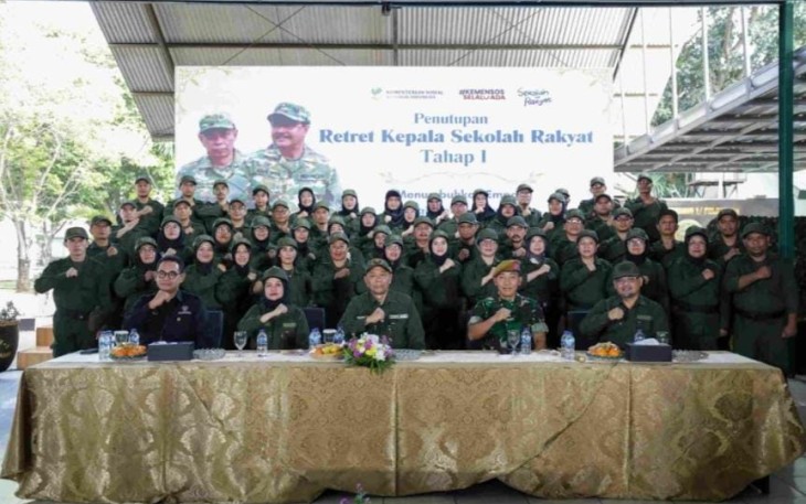 Wakil Menteri Sosial (Wamensos) Agus Jabo Priyono resmi menutup retret Kepala Sekolah Rakyat pada Jumat (20/6/2025)