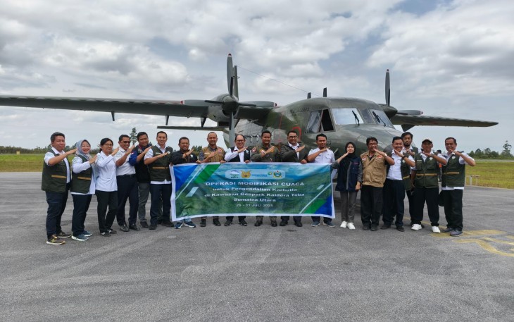 Peran Lanud Soewondo Dalam Operasi Udara Modifikasi Cuaca untuk Atasi Kebakaran Hutan