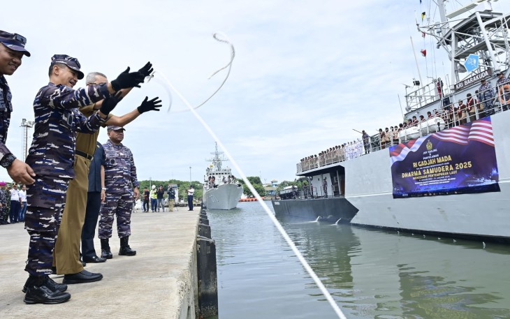 TNI AL menggelar beberapa rangkaian kegiatan di Cirebon yang dipimpin oleh Wakil Kepala Staf Angkatan Laut (Wakasal) Laksamana Madya TNI Erwin S. Aldedharma