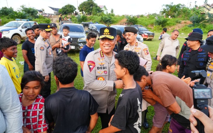 Wakapolri Tinjau Lokasi Banjir Aceh Tamiang