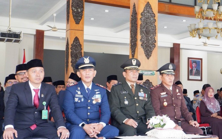 Peringatan HUT Ke-80 TNI di Pendopo Kabupaten Pacitan 