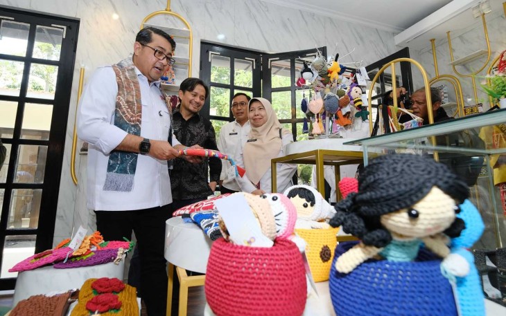 Menekraf Teuku Riefky Harsya 