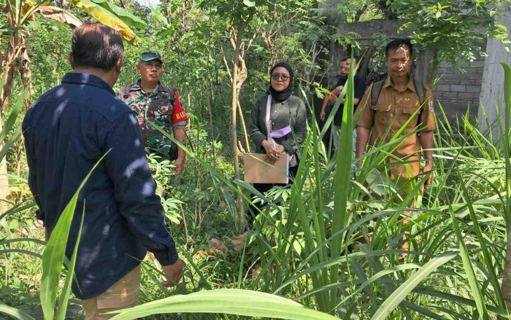 Peninjauan titik pengeboran air bersih 