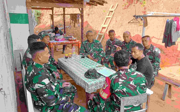 Kebersamaan Satgas TMMD ke 126 Kodim Pacitan 