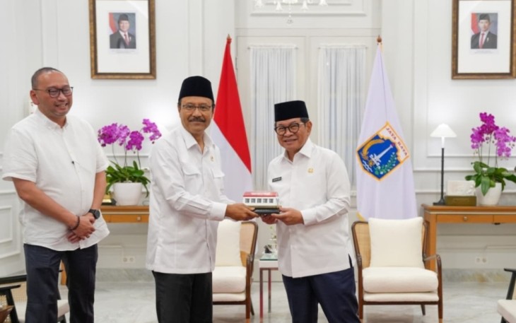 Mensos Saifullah Yusuf bersama Gubernur DKI Jakarta Pramono Anung 