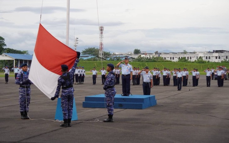 Lanud Soewondo Gelar Upacara Rutin Sebagai Bentuk Pembinaan Kedisiplinan serta Penanaman Nilai Nilai Nasionalisme.