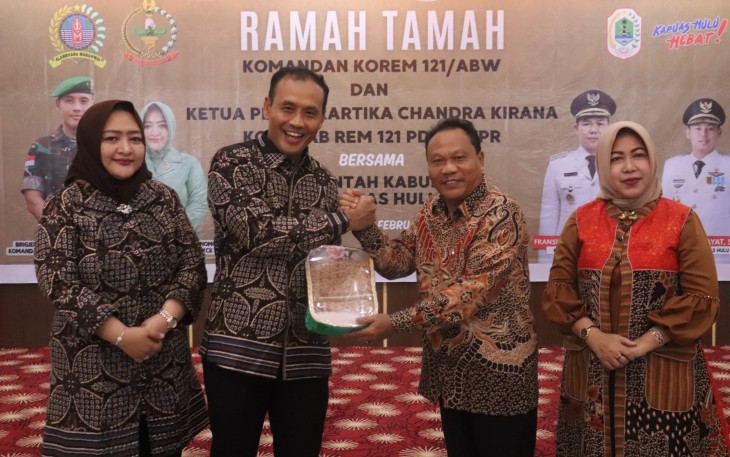 Danrem 121/ABW Ramah Tamah Bersama Forkopimda dan Tokoh Masyarakat di Kabupaten Kapuas Hulu 