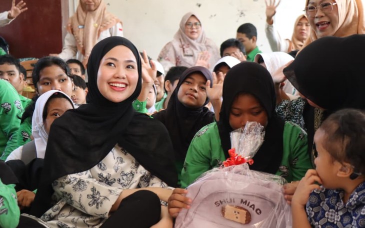 Ketua TP PKK Bintan Hafizha Rahmadhani saat Kunjungi SLB Bintan Sempena Hari Ibu Ke-79 Tahun 2025