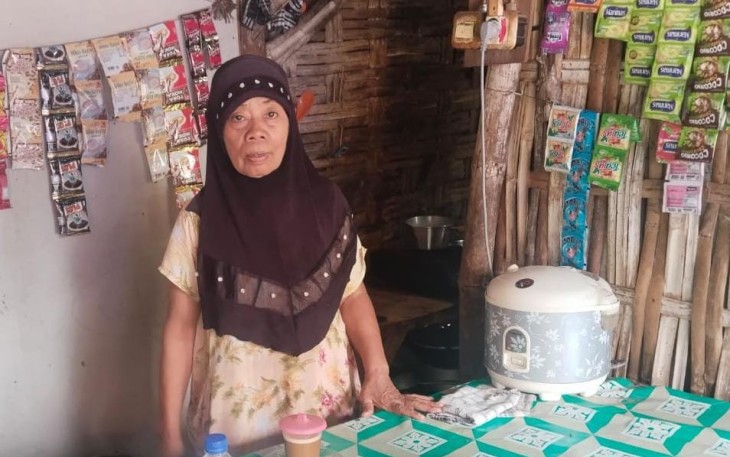 Mbah Sonik pemilik warung kopi tetangga Aipda Maryudi 