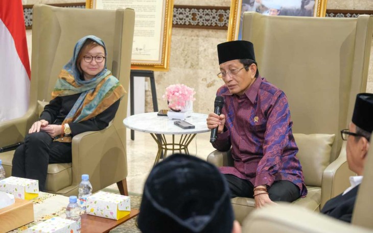Wamenekraf Irene Umar bersama Menag Nasaruddin Umar di Jakarta, Kamis (6/2)