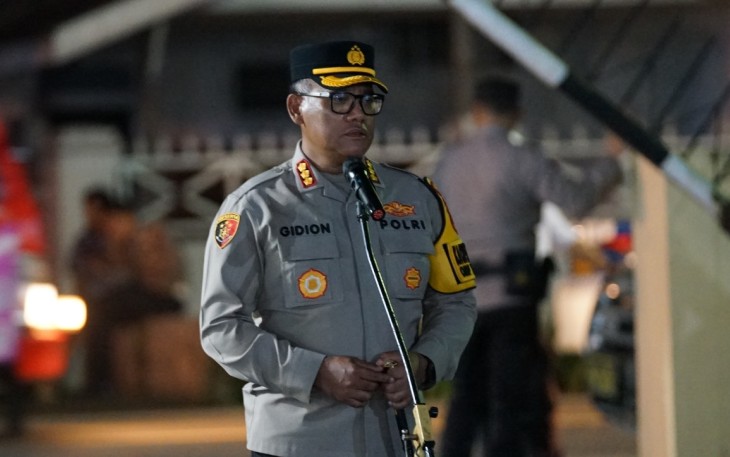 Kapolrestabes Medan Saat Pimpin Apel KRYD di Mapolsek Pancurbatu.