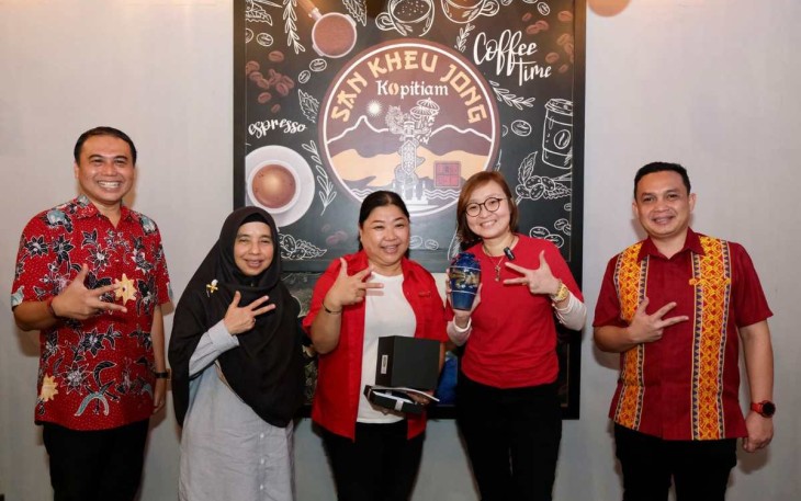 Wamenekraf Irene Umar dorong inovasi dan akselerasi ekonomi kreatif Singkawang dalam diskusi Singkawang Creative City.