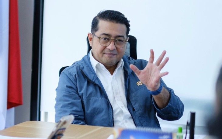 Menekraf Teuku Riefky Harsya 