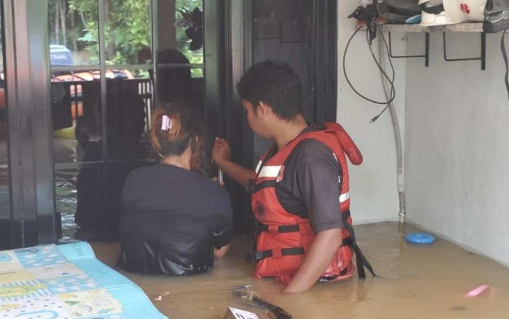 Banjir yang merendam wilayah Kabupaten Bekasi, Jawa Barat, Selasa (4/3)