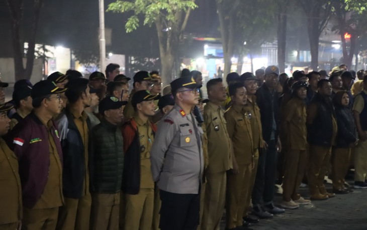 Plt Wakapolrestabes Medan Pimpin Apel dan Patroli Satgas Anti Tawuran di Wilkum Polsek Sunggal.