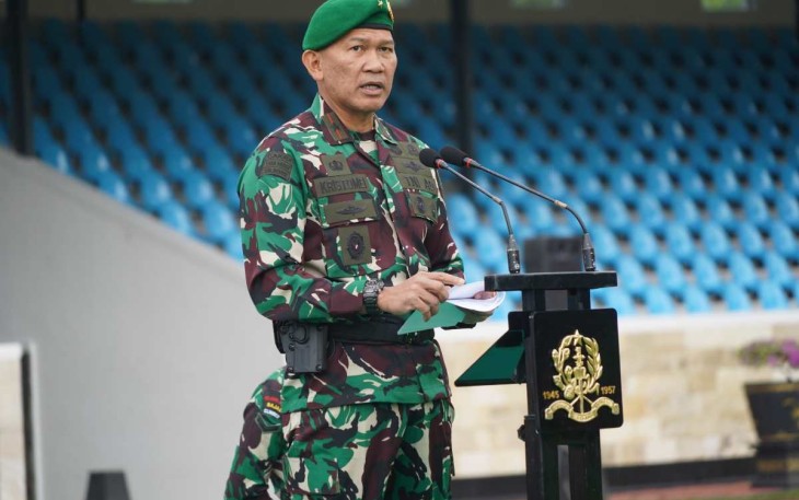 Wakil Gubernur Akmil Brigjen TNI Kristomei Sianturi, S.Sos., M.Si.,