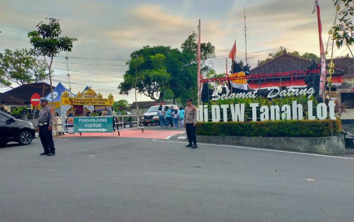 Pengamanan kawasan DTW Tanah Lot 