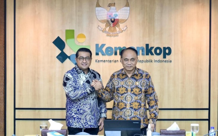 Menkop Budi Arie Setiadi bersama Menekraf Teuku Riefky Harsya di Jakarta, Rabu (16/4)