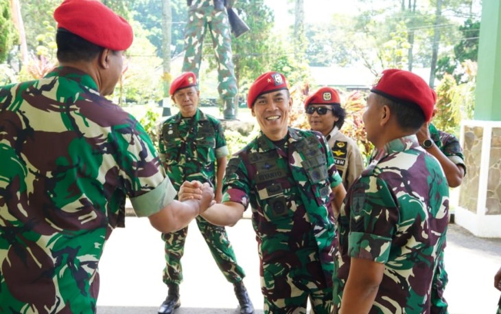 Kasdivif 2 Kostrad Brigjen TNI Riyanto, S.I.P  