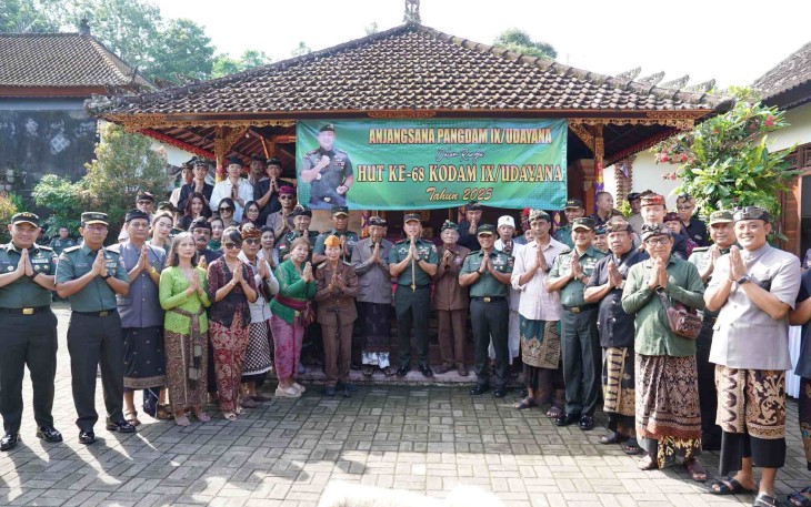 Pangdam IX Udayana Mayjen TNI Piek Budyakto