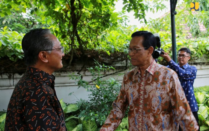Menteri PU Dody Hanggodo bersama Sri Sultan Hamengkubuwono X