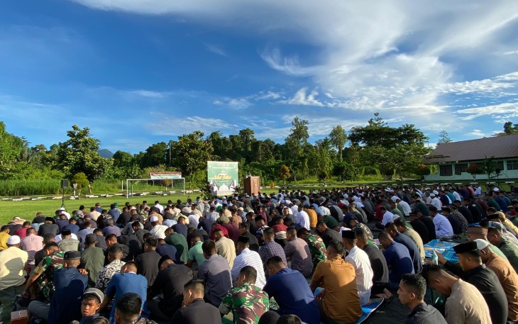 Rindam XVIII/Kasuari Gelar Sholat Iedul Adha 1446 H