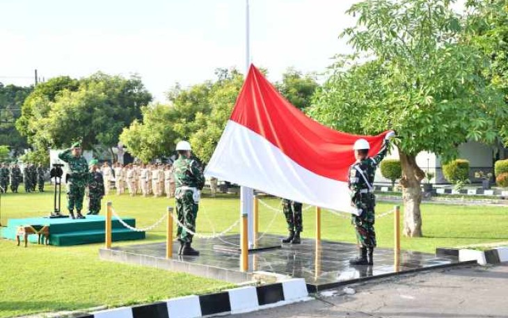 Upacara bendera prajurit Kodim 0802/Ponorogo 