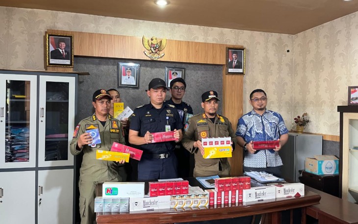 Bea Cukai Meulaboh dan Satpol PP Amankan Puluhan Ribu Rokok Ilegal 