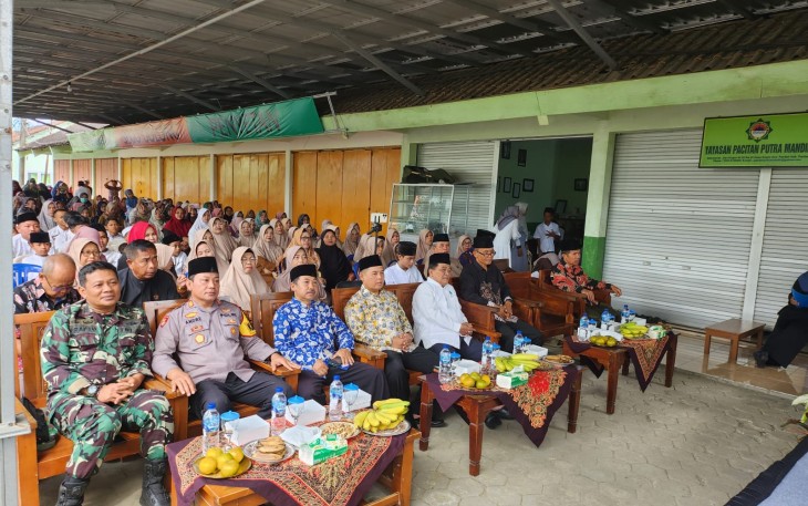 TNI Hadiri Acara Santunan Anak Yatim Di Panti Asuhan Putra Mandiri Pacitan