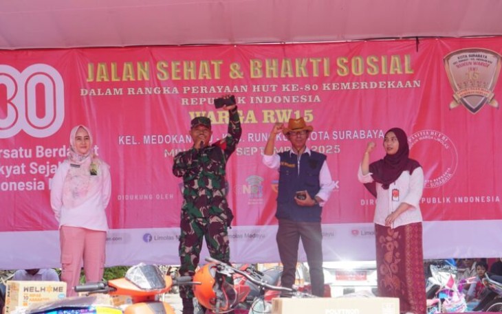 Acara Puncak Perayaan HUT ke-80 Kemerdekaan RI tingkat RW15 Medokan Ayu Surabaya