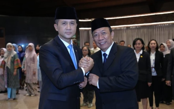 Mentrans Iftitah Lantik Sekjen Edy Gunawan dari Kemenkeu