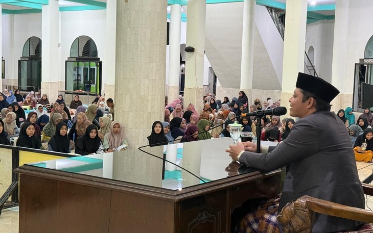 Cendekiawan NU dan Penulis Buku Dr Ahmad Ali Tausyiah di Pengajian LDII