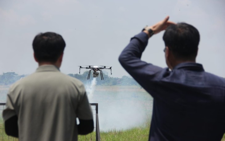 Ujicoba drone pertanian di Klaten