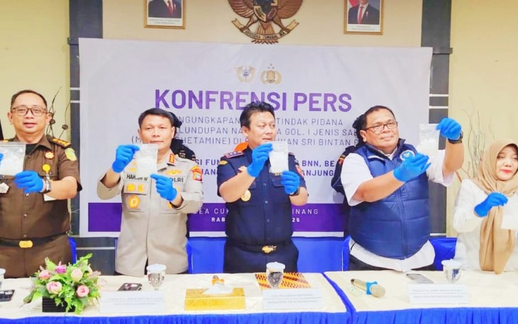 Bea Cukai Tanjungpinang Gagalkan Penyelundupan 496 Gram Narkotika Jenis Sabu di Pelabuhan Internasional Sri Bintan Pura 