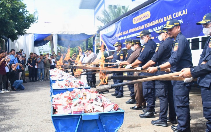 Sinergi Bea Cukai dan Forkopimda Aceh Perkuat Pengawasan: Dirjen Bea Cukai Apresiasi Penindakan dan Rilis Barang Bukti